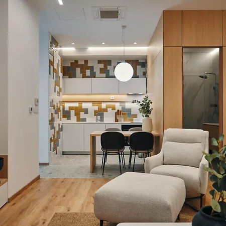 Nude Symphony Apartment *